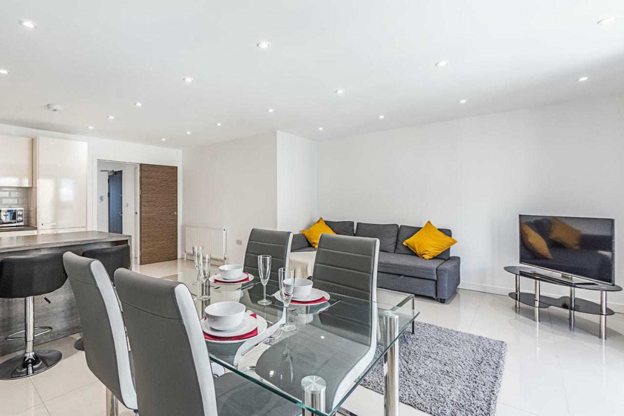 Modern Apartment Canary Wharf London Exterior photo